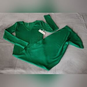 Long Sleeve Ribbed Maxi Dress - Green Dress